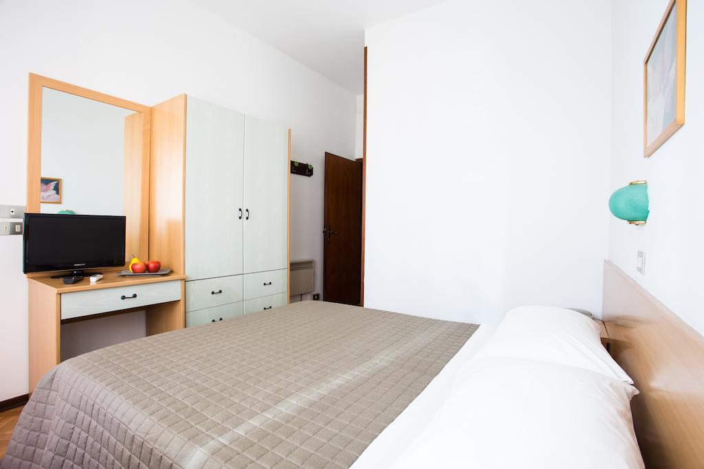 Hotel Meeting Cesena Ruang foto